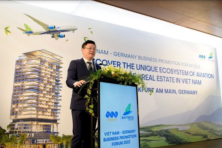 Ông Đặng Chung Thủy - Đại biện Đại sứ quán Việt Nam tại CHLB Đức 2.jpg