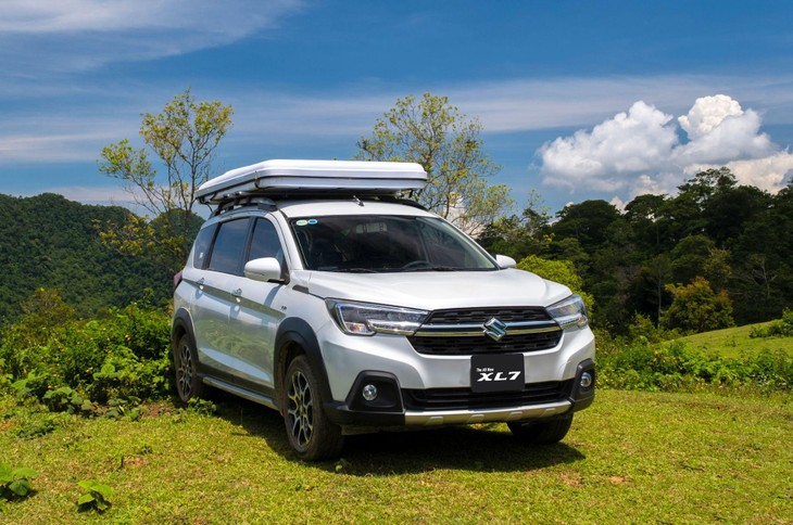 Suzuki XL7 đã chứng minh được giá trị, dần dần chiếm được sự yêu thích của khách hàng khi mang lại nhiều giá trị vượt trội. Suzuki XL7 đã chứng minh được giá trị, dần dần chiếm được sự yêu thích của khách hàng khi mang lại nhiều giá trị vượt trội.