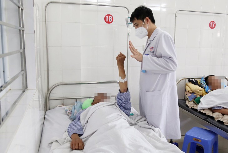 Bệnh nhân đang phục hồi sau phẫu thuật vi-phau-lay-mau.jpg