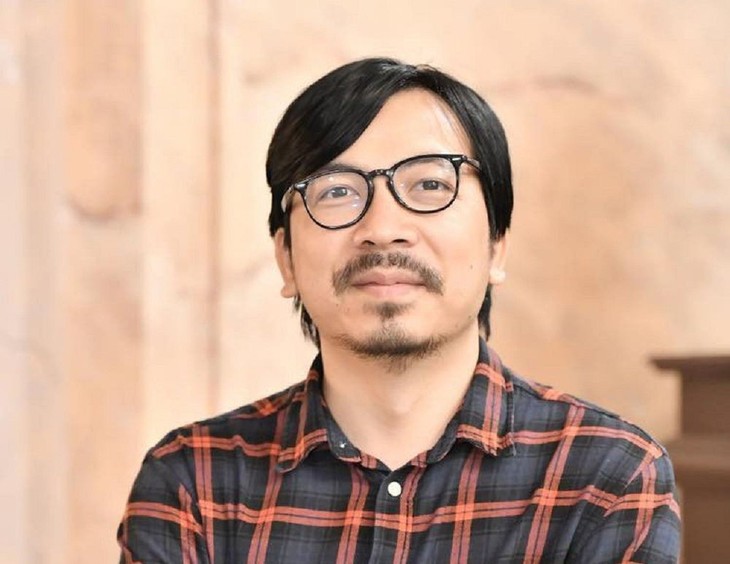 GS Xoay (MC Đinh Tiến Dũng) gs-xoay.jpg