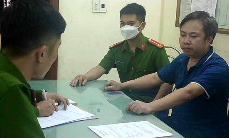 Đối tượng Nguyễn Tú Anh tại cơ quan công an (ảnh: Công an tỉnh Thái Bình). dt-tu-anh.jpg