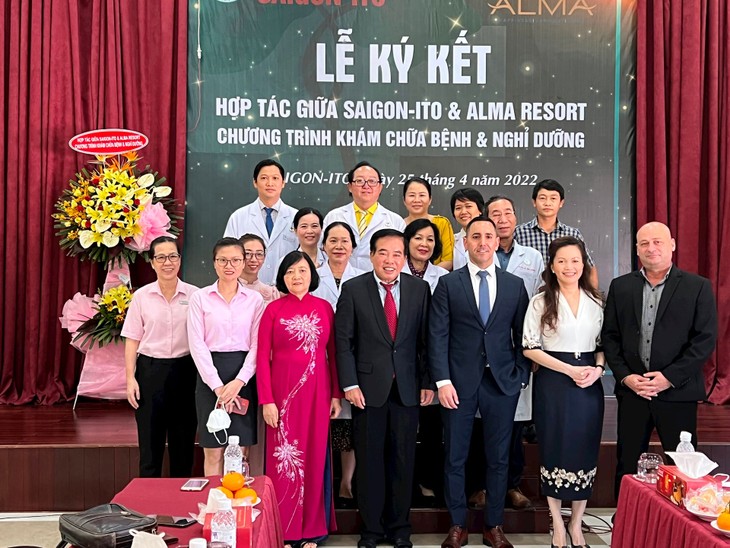Hợp tác thỏa thuận giữa ALMA Resort hay Hệ thống Bệnh viện SAIGON-ITO nhằm đáp ứng nhu cầu đa dạng của người dân trong nước và khách du lịch quốc tế về nhu cầu nghỉ dưỡng kết hợp chăm sóc sức khoẻ. sgito2.jpg