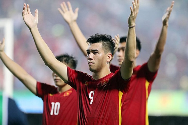 Tiến Linh, mũi nhọn của đội tuyển U23 Việt Nam. u23-vn1.jpg
