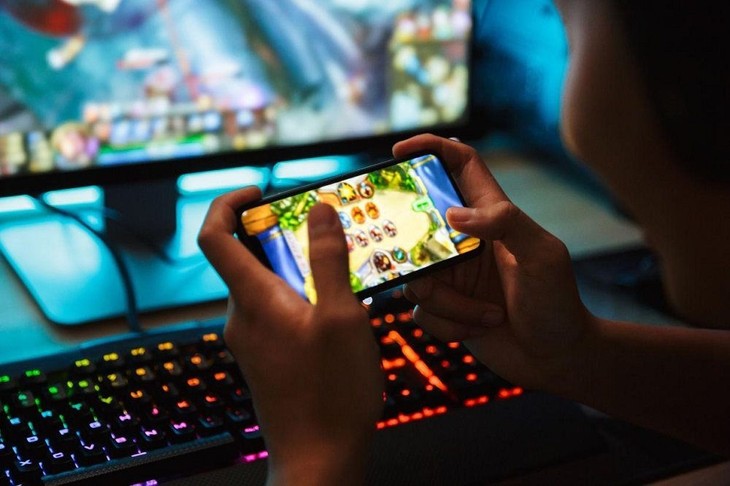 Nhiều dự án chưa đầu tư một cách bài bản về bảo mật. ngay-cang-nhieu-nguoi-choi-game-kiem-tien.jpeg