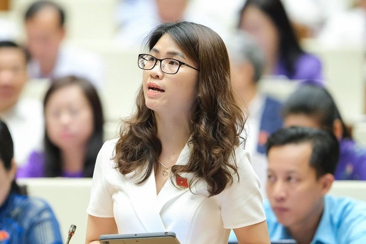 Đại biểu Đinh Thị Ngọc Dung (Hải Dương). Ảnh: Quốc hội. 12.-dinh-thi-ngoc-dung-hai-duong.jpg