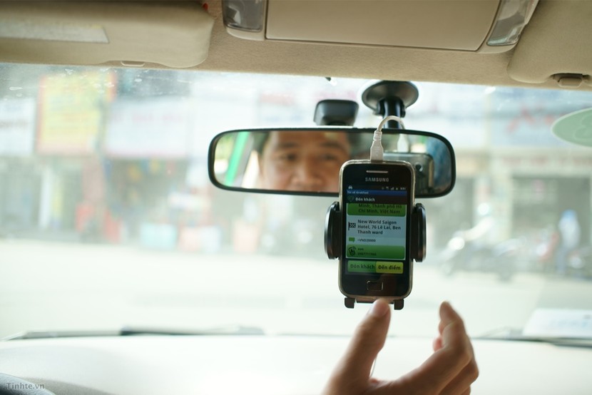 Grab, Uber taxi bị kiến nghị dừng hoạt động