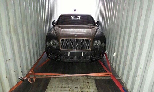 "Đập thùng" Bentley Mulsanne EWB 2017 hơn 20 tỷ tại VN