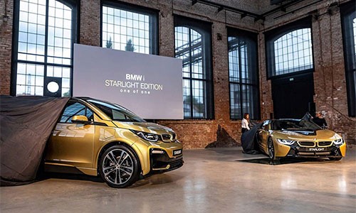 Ra mắt bộ đôi “xe xanh” BMW i3 và i8 dát vàng 