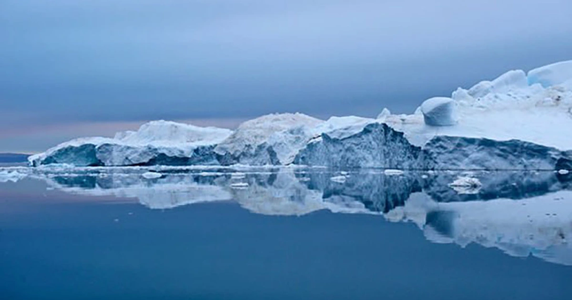 Bất ngờ tác dụng của bột đá dưới sông băng Greenland