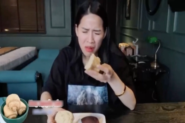 Nhiều food reviewer mất dần phong độ, hút lượng antifan áp đảo