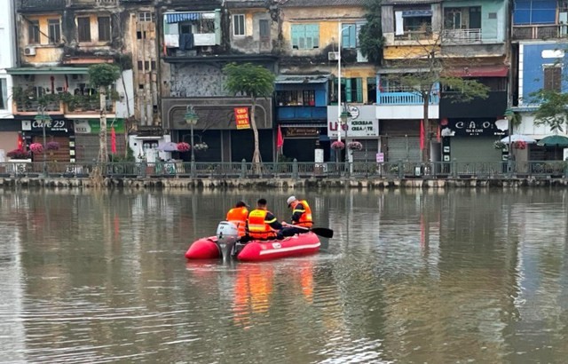 Hải Phòng: Kịp thời cứu sống thanh niên nhảy cầu ngày mùng 3 Tết