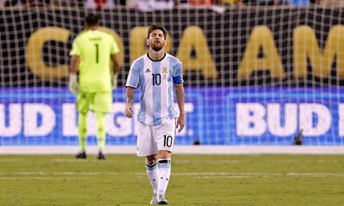 Bức thư đẫm nước mắt người hâm mộ gửi tặng Messi