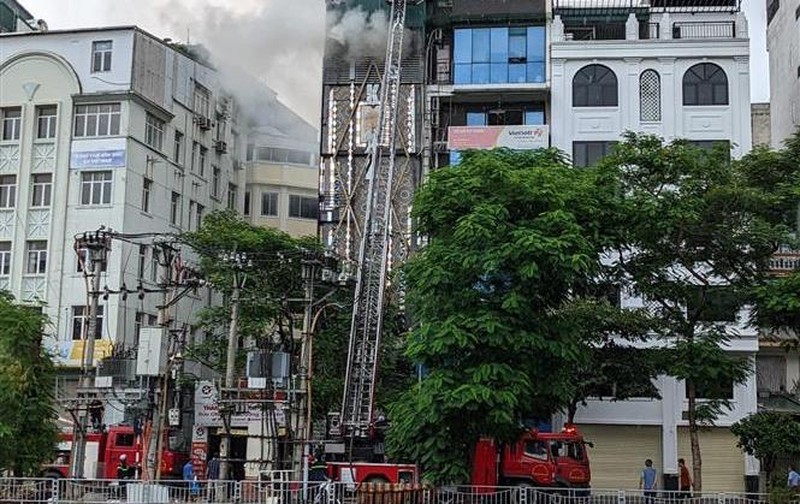 Chủ tịch nước chia buồn với gia đình 3 cảnh sát hy sinh trong vụ cháy ở Hà Nội