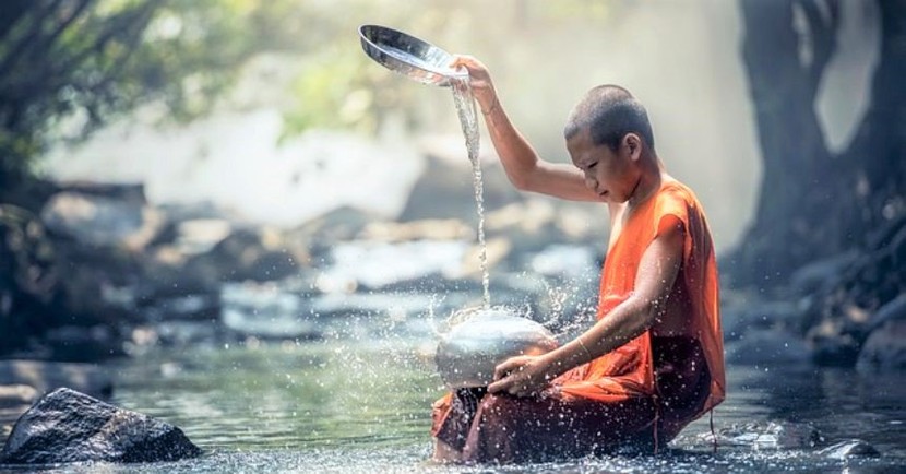 Sống trên đời khó tránh nghịch cảnh, đừng rơi lệ vì ông trời đã có sự an bài