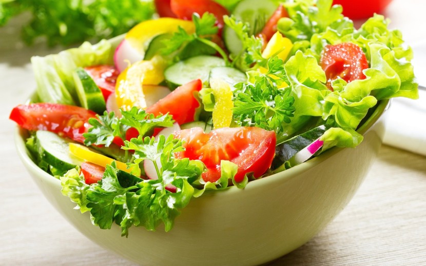 Đừng tưởng ăn salad là tối ưu cho phái đẹp