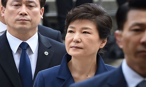 Cựu Tổng thống Park Geun Hye đối mặt với án "chung thân"