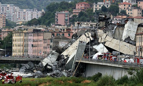 Sập cầu tại Italy hàng chục người chết: Vì đâu nên nỗi?