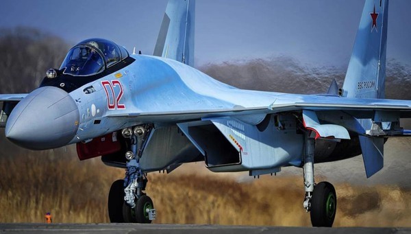 Nga đăng tải video tiêm kích Su-35, Su-30SM tham chiến tại Ukraine