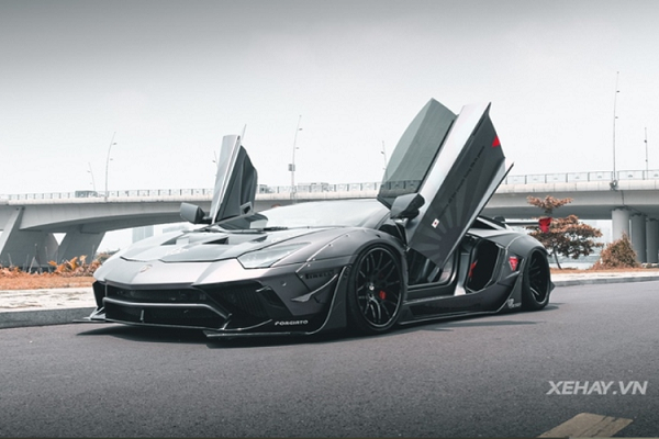 Chiếc Lamborghini Aventador độ Liberty Walk hơn 3 tỷ độc nhất Việt Nam