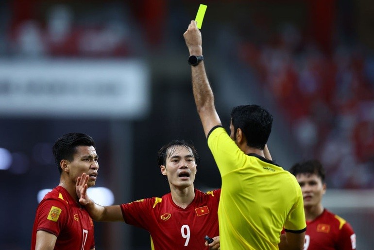 VFF khiếu nại trọng tài, AFF Cup quyết định sử dụng công nghệ VAR