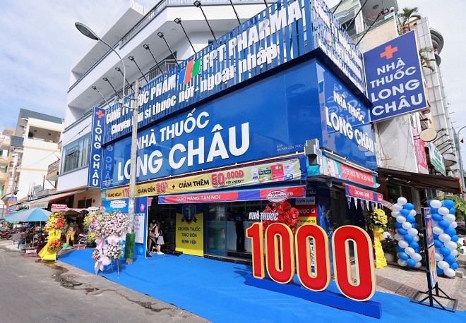 Bán thuốc thăng hoa, chuỗi nhà thuốc Long Châu làm ăn thế nào?