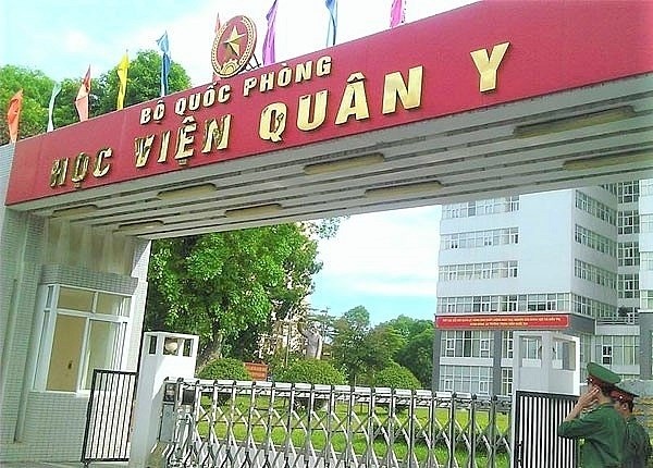 Giám đốc và nhiều sĩ quan Học viện Quân y bị kỷ luật vì kit xét nghiệm Việt 