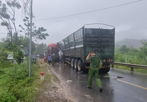 Cục Đăng kiểm Việt Nam báo cáo gì vụ TNGT nghiêm trọng ở Thanh Hóa?