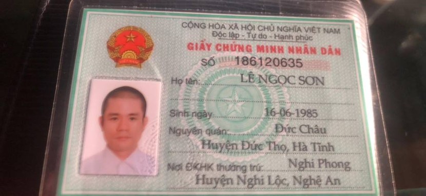 Chân dung kẻ ôm lựu đạn chống đối cảnh sát ở Nghệ An