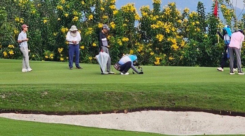 Phó Thủ tướng chỉ đạo nóng vụ GĐ Sở đi chơi golf trong giờ hành chính