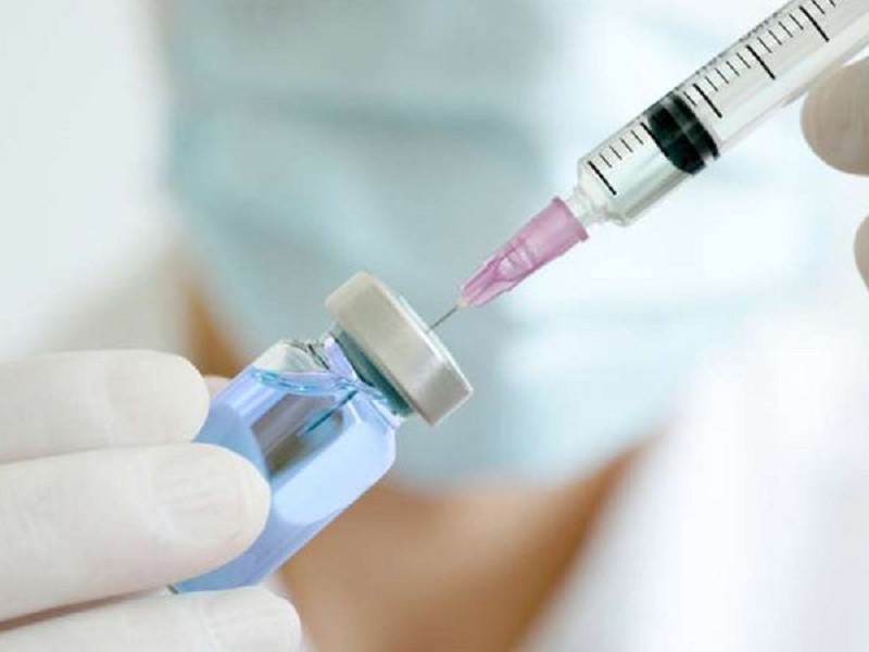 Sự thật về vaccine phế cầu phòng Covid-19 dân HN đang ùn ùn đi tiêm?