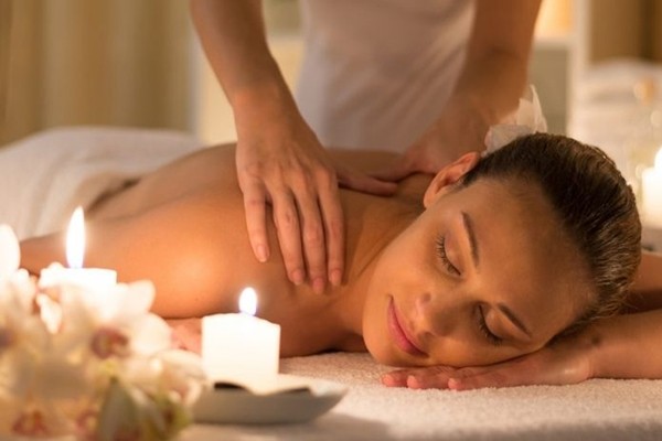 Quấy rối nữ khách hàng đi massage, chàng trai trả giá đắt 