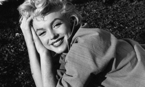 Giả thuyết sốc về cái chết của huyền thoại Marilyn Monroe