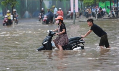 Dự báo thời tiết 3 ngày tới: Hà Nội và miền Bắc tiếp tục mưa lớn