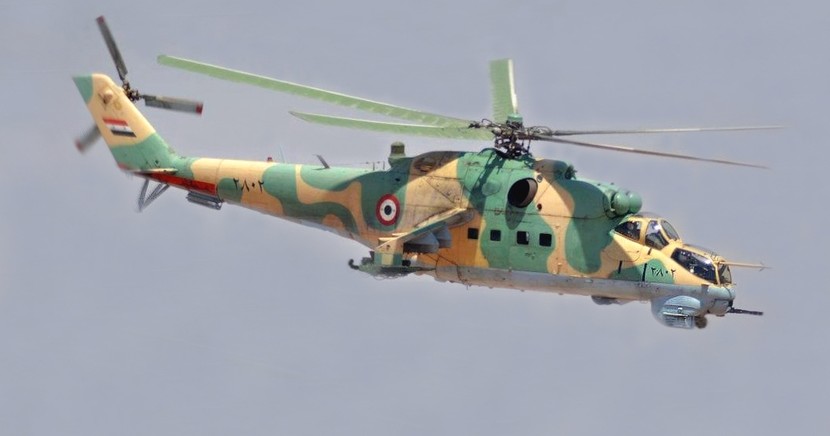 Trực thăng Mi-24D Syria bỏ bom oanh tạc phiến quân IS