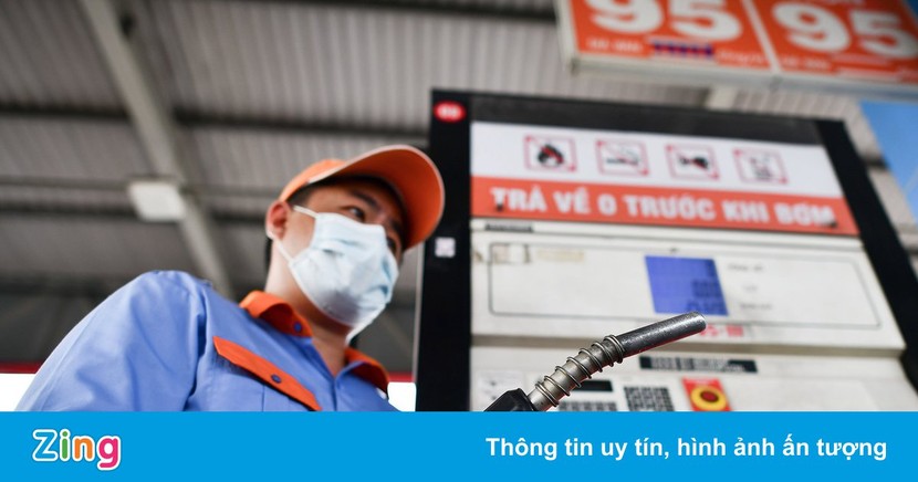 Doanh nghiệp vận tải lao đao vì giá xăng dầu lên cao