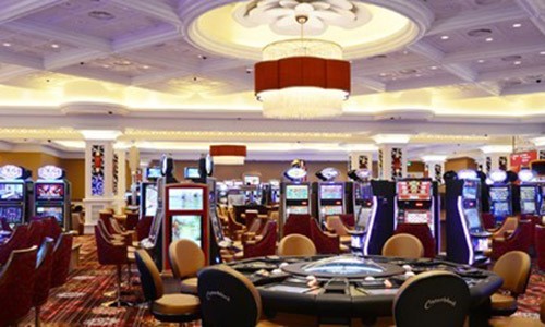 Casino, cá độ: Chờ nghị định, tiền chảy qua biên giới