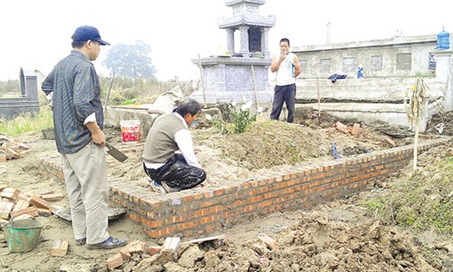 Những chuyện ly kỳ mùa cải táng