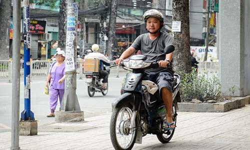 Cò “Đất phương Nam” làm lơ xe thất bại, lại khăn gói về quê