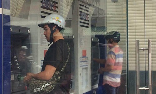 Ngân hàng đau đầu tìm cách chống trộm tiền qua thẻ ATM 