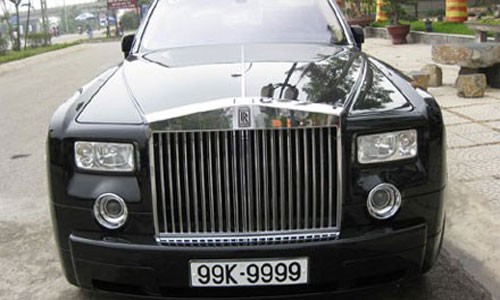 Đại gia Việt và siêu xe Rolls Royce Phantom