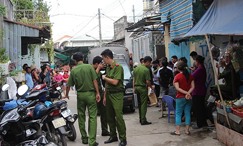 Đâm chết bạn nhậu, gọi điện báo chủ nhà về xem rồi trốn biệt