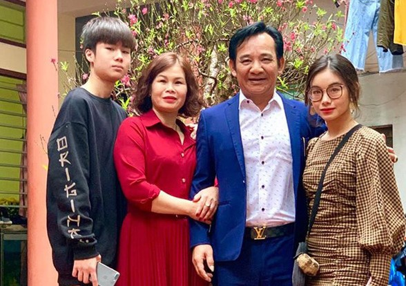 Quang Tèo: "Giữa đêm bầu show ôm hòm tiền bỏ trốn, nghệ sĩ chúng tôi bơ vơ"