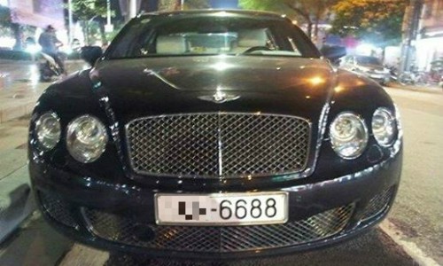 Bentley 12 tỷ biển "lộc phát" của đại gia đất Cảng