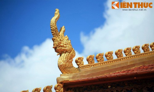 Giải mã hình tượng rắn thần Naga ở các ngôi chùa Khmer Nam Bộ 