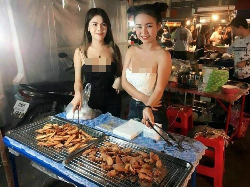 Hot girl Thái bán chuối chiên ăn mặc "mát mẻ" giữa chợ ai cũng ngoái nhìn