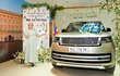 Kiều nữ Lý Nhã Kỳ mua SUV Range Rover hơn 15 tỷ đồng tặng mẹ