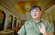 Chân dung đại gia từng đạp xích lô giờ là chủ toà nhà dát vàng