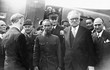 Ảnh tư liệu quý: Chủ tịch Hồ Chí Minh công du Paris năm 1946
