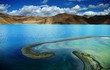 Sửng sốt cảnh đẹp ở hồ nước đổi màu kỳ diệu trên dãy Himalaya