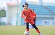 Mê đắm vẻ xinh đẹp, nóng bỏng của nữ đội trưởng U20 Việt Nam